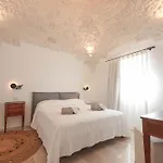 Td Trulli Lorusso Design Luxury Trulli With Pool Villa