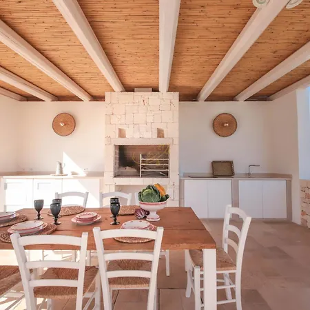 Td Trulli Lorusso Design Luxury Trulli With Pool