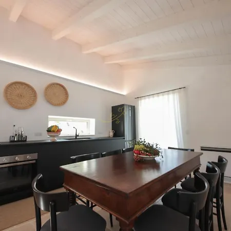 Vila Td Trulli Lorusso Design Luxury Trulli With Pool